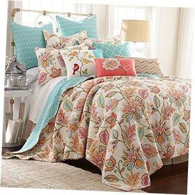 L80800fqs Levtex Sophia Quilt Set - 88x92 Inch Two Standard Pillow Shams Full/queen L80800fqs Levtex Sophia Quilt Set - 88x92 Inch Two Standard Pillow Shams Full/queen