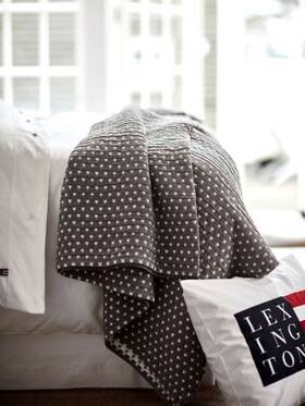 93d32j744 Lexington Authentic Star Bedspread Medium Gray - 160x220cm
