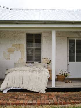 01702m450 Linen House Layla Natural Quilt Cover Set - Double