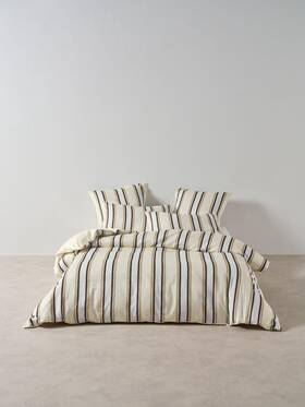 01704m710 Linen House Cottesloe Quilt Cover Set Sky - King