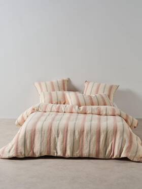 01705m660 Linen House Coolum Quilt Cover Set Papaya - Super King