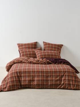 01705n475 Linen House Jamieson Quilt Cover Set - Super King