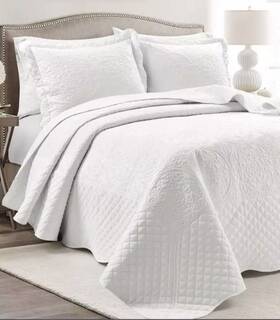 83888017 Lush Decor 3-piece King Medallion Scallop Oversized Embroidered Bedspread Set White -