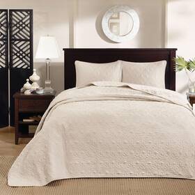 Madison Park 675716740078 Quebec Reversible Quilt Set Damask Design Double Sided Stitching All Season
