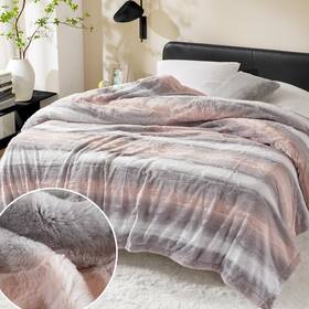 Mp51-8536 Madison Park Queen Size Blanket Ultra-soft Poly Fur 90x90 Inch Blush/grey