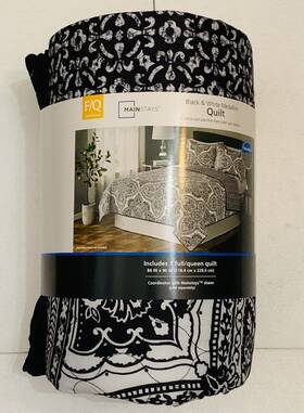 Mainstay 081806658671 Mainstays Full Queen Black And White Medallion Polyester Pattern Quilt Reversible