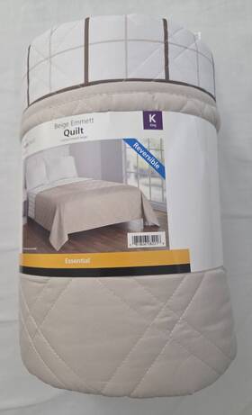 Mainstays 081806082018 King Size Reversible Quilt Beige Emmett And White Color