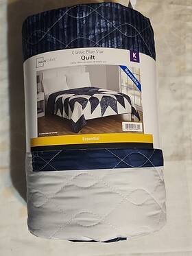 Mainstays 081806658800 King Quilt Classic Blue Star Reversible 104 Inch X90
