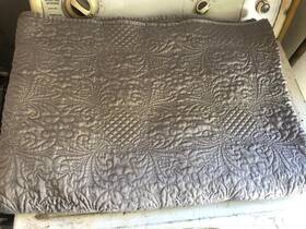 Martha Stewart 026598486620 Used Twin Bed Coverlet Slate Blue Matelasse 80 Inch X 104 Hs Stain