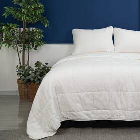 Meadow Park 782917250890 Stonewashed Linen Blend Box Stitch Quilt And Matching Pillow Sham