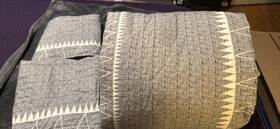 Va49008 Nantong Meijian Textile Co. Ltd. Cn Gray White Geometric Cal King Xl Quilt Set 100% Polyester