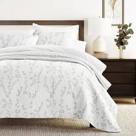 Noble Linens 196901019316 Light Gray 3 Piece Sprouting Vines Reversible 165
