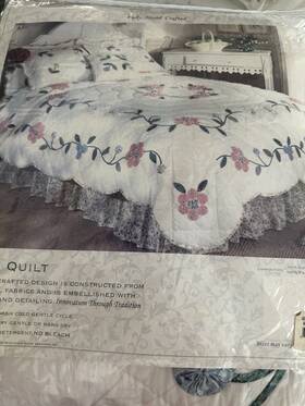 Nostalgia Home Fashions 754605230330 New Old Stock Fashion Queen Julia Quilt Nwt. Kq4