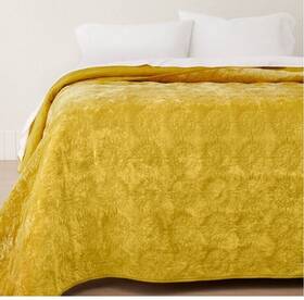 Opalhouse Designed With Jungalow 191908875552 Sun Stitched Vintage Velvet Quilt Gold Full Queen Boho