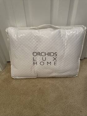 173-11096 Orchids Lux Home Hamilton Matelasse Coverlet - King Size 100% Cotten New