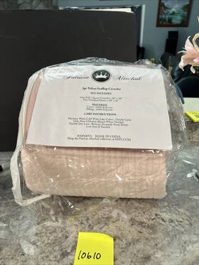 108976 Patricia Altschul 3piece Velvet Scalloped Coverlet Set Full/queen Peach Pink