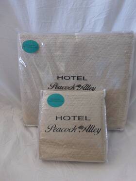 1307680 Peacock Alley 3 Pc Hotel Kessler Taupe Queen Coverlet And Shams Set 560 Nip