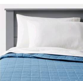 83908120 Pillowfort Twin Value Kidsft Quilt Bergen Blue -