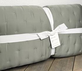 1413572 Pottery Barn Tencel Tufted Quilt King/cal King Eucalyptus Green New