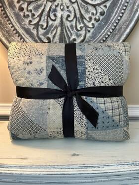 1695901 Pottery Barn Ellis Reversible Full/queen Quilt Nwot Open Box Read