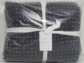 1898677 Pottery Barn Arlo Cross Stitch Cotton Quilt King/cal.king Indigo Color Nwt
