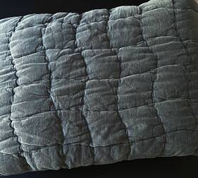 2585298 Pottery Barn Cozy Cloud Velvet Quilt King Steel Blue