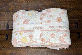 2603803 Pottery Barn Kids Julia Berolzheimer Reversible Quilt Twin Scalloped Nwt