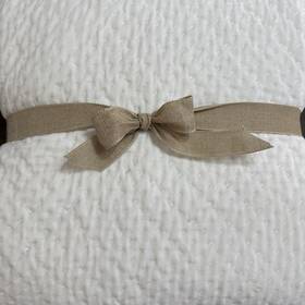 2663539 Pottery Barn Cross Stitch Velvet Quilt Full/queen Ivory