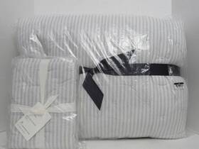 2872850 Pottery Barn Carter Striped Quilt And 1 Std. Sham F/q White/chambray Color New