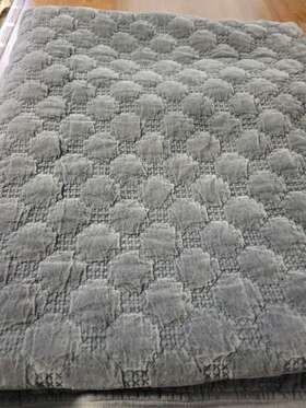 3987494 Pottery Barn Velvet Lattice Handcrafted Quilt King Cobalt