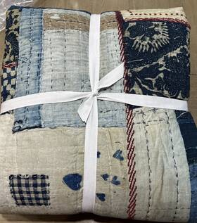 4237621 Pottery Barn Love Reversible Quilt King Blue Patchwork