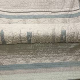 4678798 Pottery Barn Kids Starla Ice Castle Fairyland Blue Multi Quilt - Twin