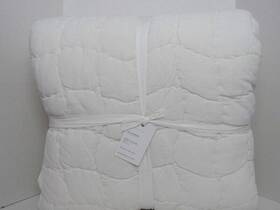 5912130 Pottery Barn Cozy Cloud Handcrafted Quilt Full Queen White Nwt