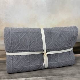 6193887 Pottery Barn Washed Trellis Coverlet Full/queen Charcoal Gray Spot Read
