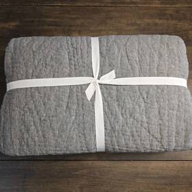 6319857 Pottery Barn Belgian Flax Linen Handcrafted Quilt King/cal King Charcoal