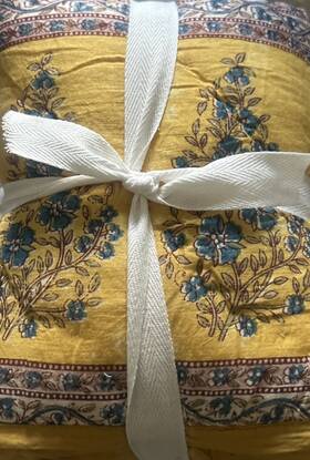 6400664 Pottery Barn Bette Handcrafted Reversible Euro Shams Set/2 Yellow New