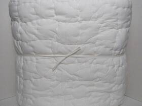7749251 Pottery Barn Cozy Cloud Handcrafted Quilt King/cal.king White Nwt