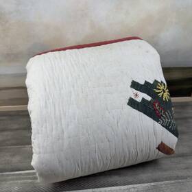 8230168 Pottery Barn Winter Dreams Handcrafted Reversible Quilt King/cal. King Nwot