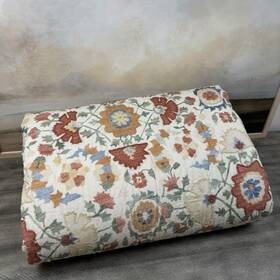 8476552 Pottery Barn Penelope Handcrafted Quilt Multi King/cal King Spots Pulls Washed
