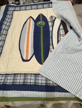 8859321 Pottery Barn Shark Bite Full Quilt W Matching Euro Shams