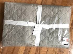 8887568 Pottery Barn Belgian Flax Quilt Warm Gray Queen No Shams Diamond New