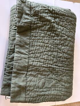 8919395 Pottery Barn Belgian Flax Linen Handcrafted Quilt King Cypress Green