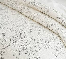 9113167 Pottery Barn Contrast Stitch Quilt Full Queen