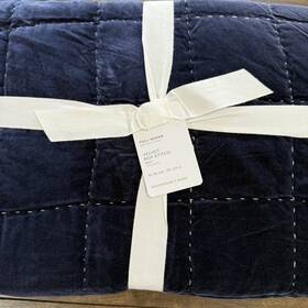 926815 Pottery Barn Velvet Box Stitched Quilt Full/queen Navy Blue