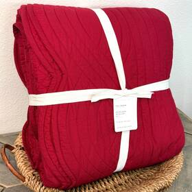 9498480 Pottery Barn Heirlooom Scallop Quilt Full/queen Red Soft Cotton Bedding Holiday