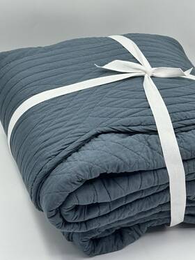 9518491 Pottery Barn Heirloom Scallop Quilt - King / Cal Steel Blue New