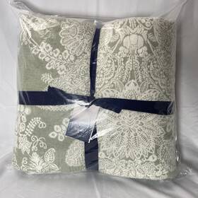 987596 Pottery Barn New Kravet Heirloom Damask Reversible Quilt King/cal. King Multi