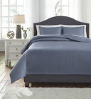 Q256043q Ashley Furniture Dietrick Queen 024052349726