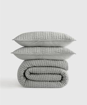 47724 Quince Nwt European Linen Cotton Stitch Quilt Set King Cal Mist Ret 220