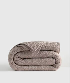 58432 Quince Nwt Organic Cotton Hand Stitched Quilt Only Full / Queen Stone Msrp 140